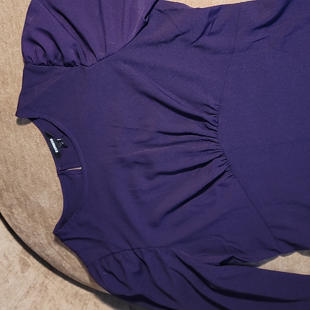Express Blouse - Picture 3 of 15